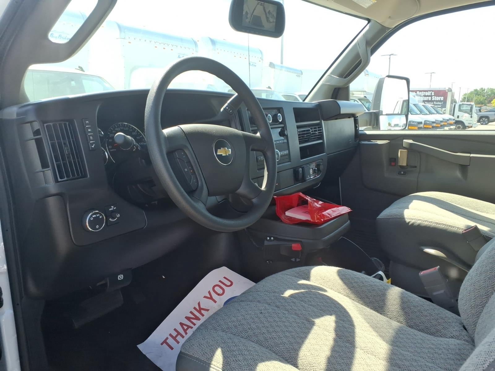 New 2026 Chevrolet Express 4500 w/ Power Convenience Package RWD image 8