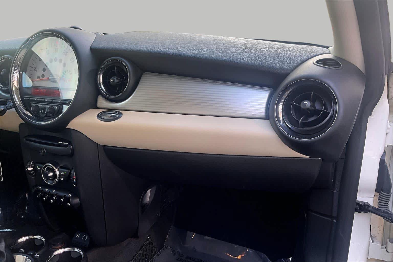 Used 2013 MINI Cooper Clubman S FWD image 18