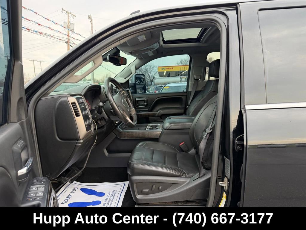 Used 2015 GMC Sierra 3500 Denali w/ Duramax Plus Package AWD/4WD image 9