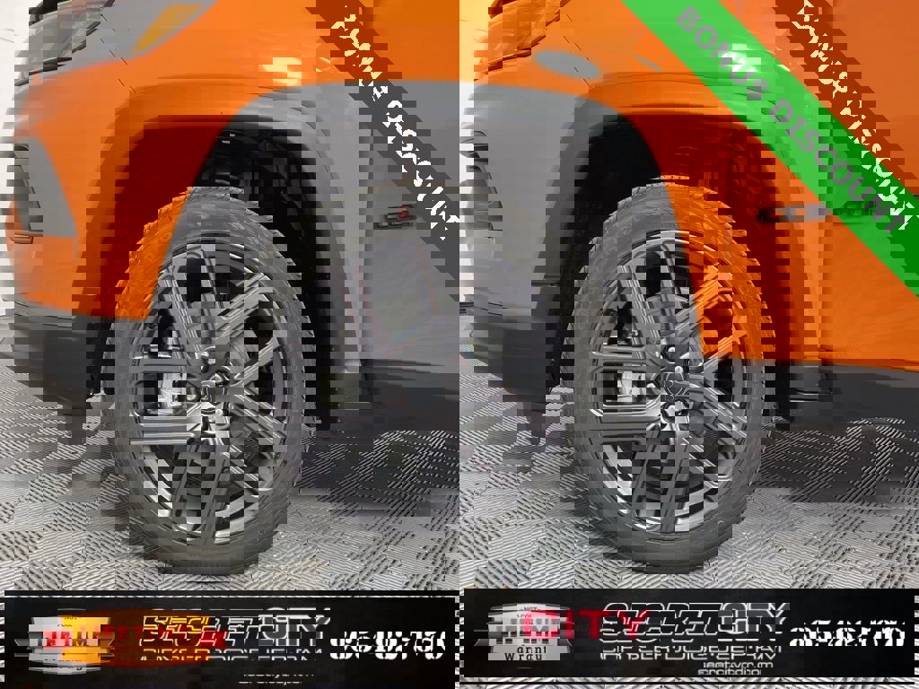 New 2026 Jeep Compass Latitude image 9