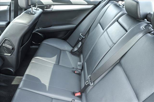 Used 2008 Mercedes-Benz C 300 4MATIC Sedan image 21