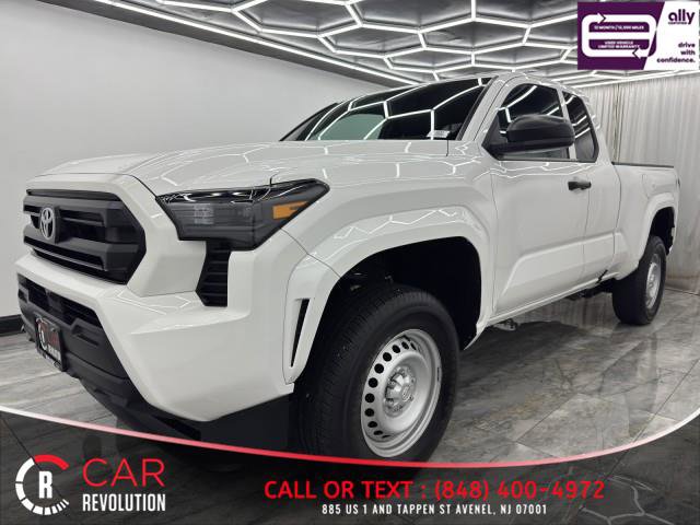 Used 2024 Toyota Tacoma SR image 3