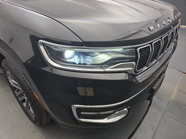 Used 2024 Jeep Wagoneer L Series II w/ Flexible Seating Group image 13