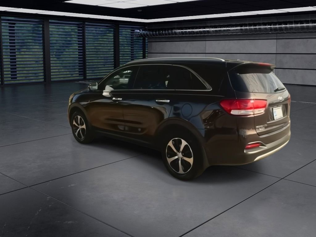 Used 2017 Kia Sorento EX image 6
