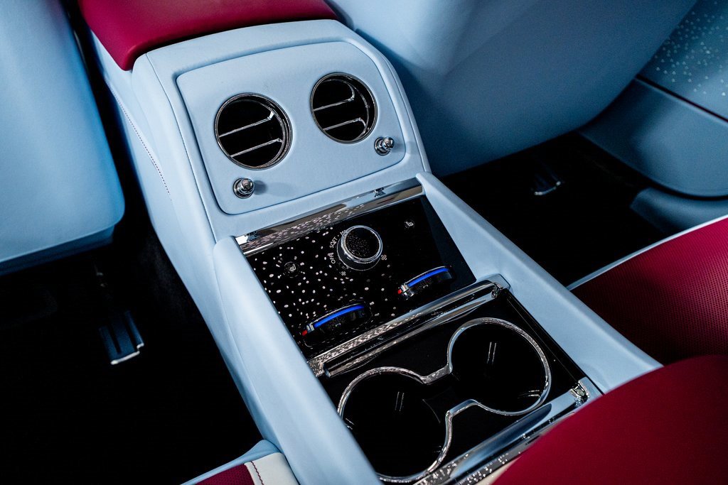 Used 2024 Rolls-Royce Spectre w/ Spectre Launch Package image 69