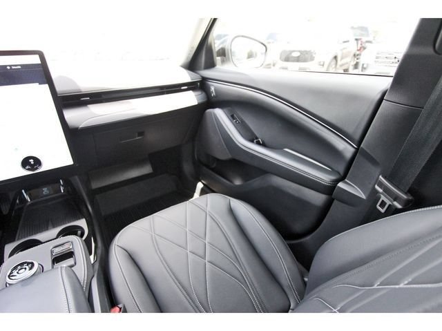 Used 2024 Ford Mustang Mach-E Select w/ Comfort Package Lite AWD/4WD image 9