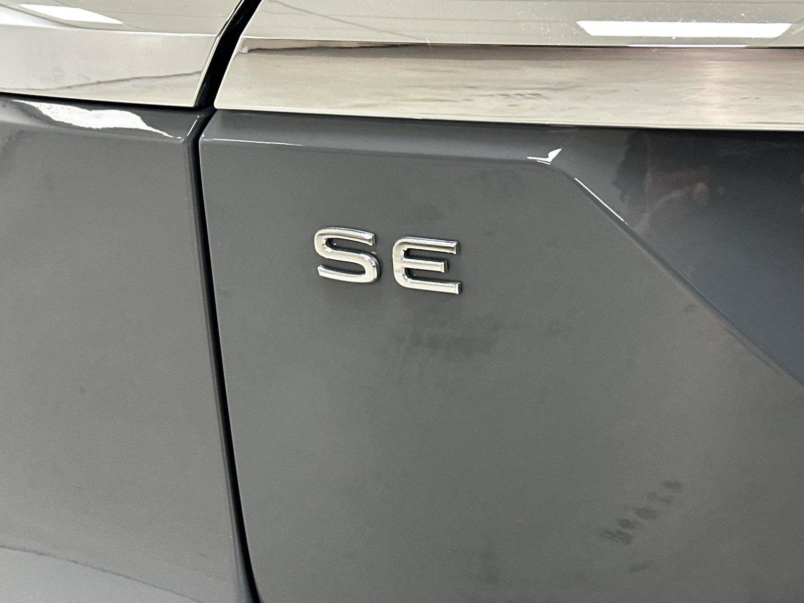 Used 2026 Volkswagen Atlas SE FWD image 26