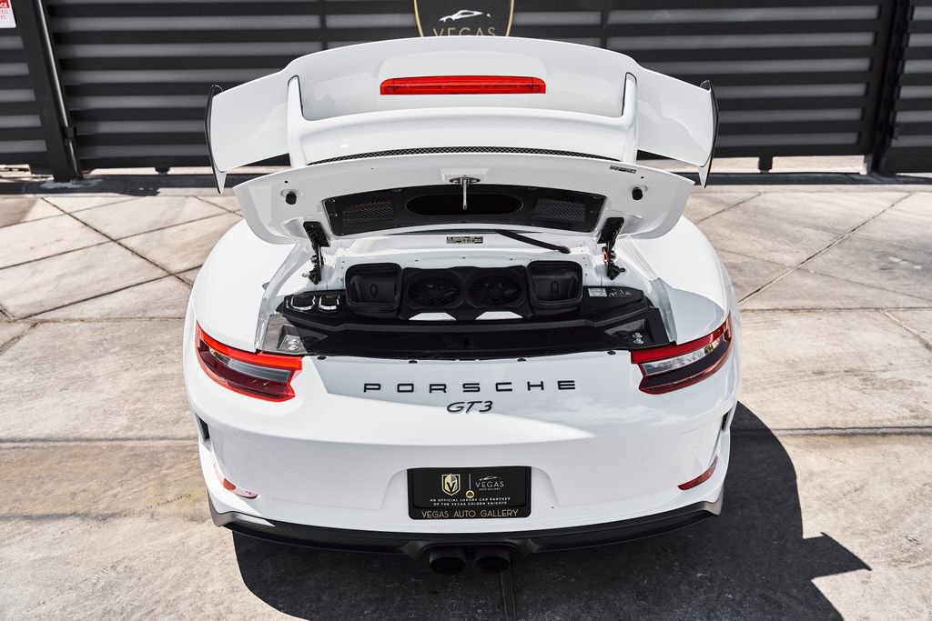 Used 2018 Porsche 911 GT3 RWD image 19