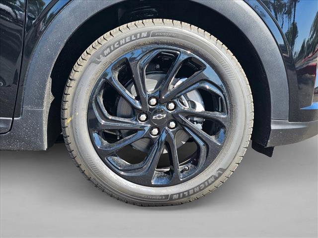 New 2027 Chevrolet Bolt RS w/ Technology Package FWD image 11