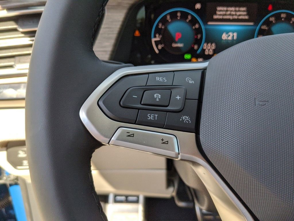 New 2025 Volkswagen Atlas SEL Premium R-Line image 38