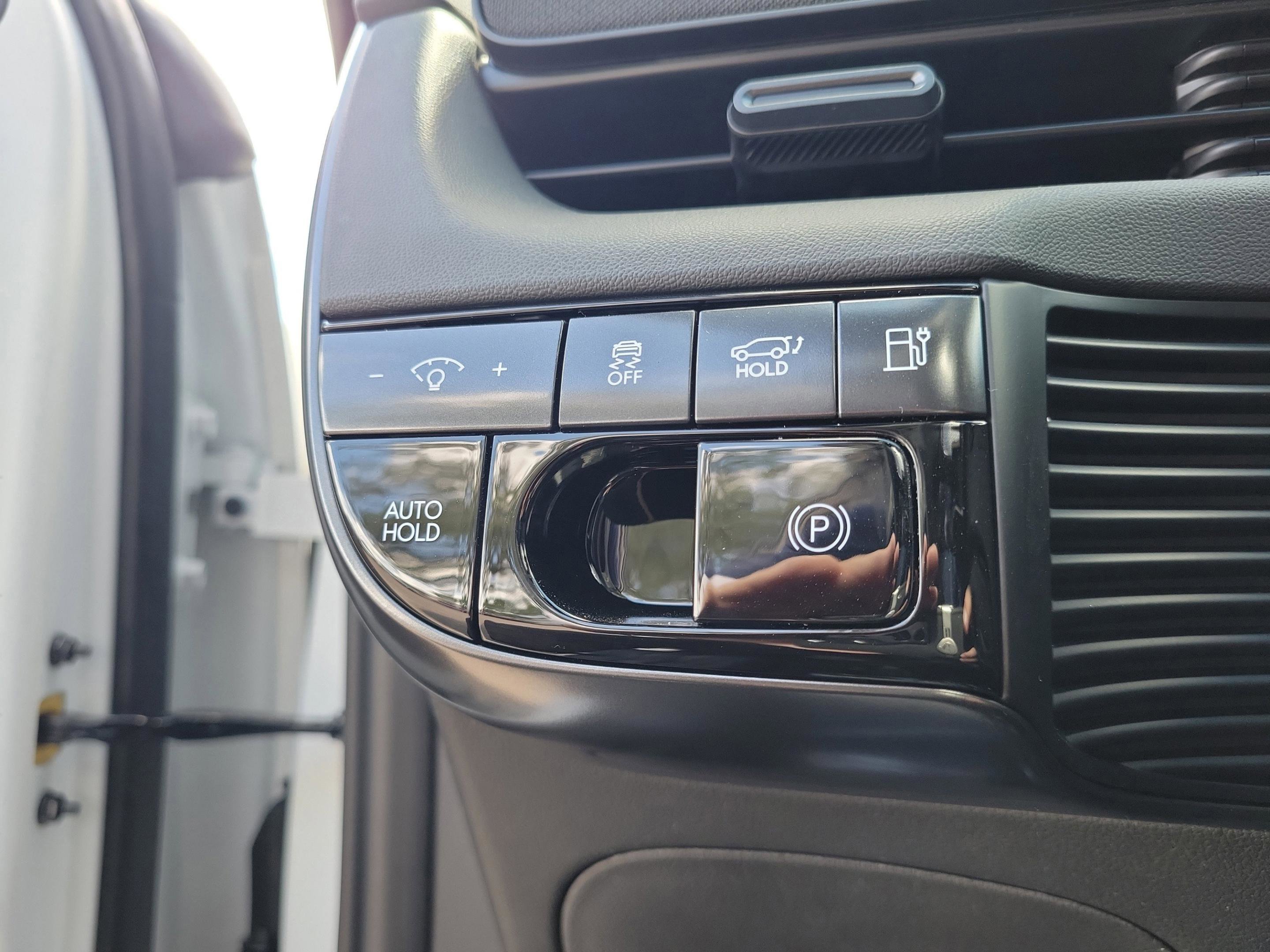 New 2025 Hyundai Ioniq 5 XRT image 24