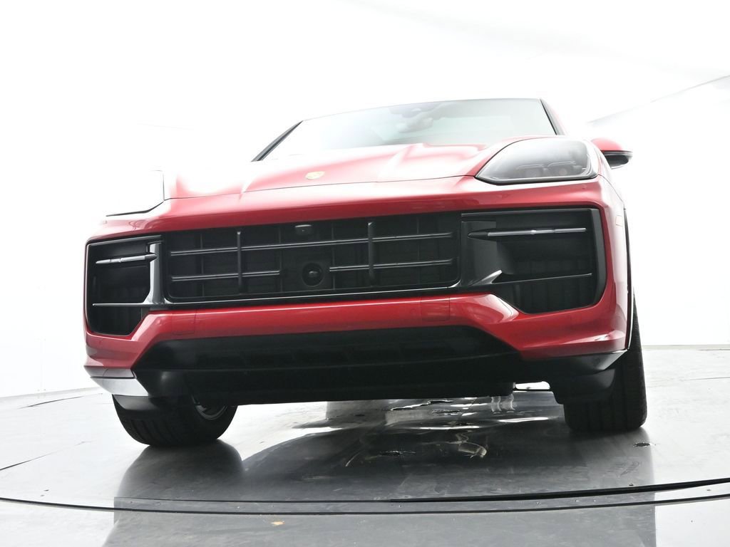 Certified 2026 Porsche Cayenne GTS AWD/4WD image 57
