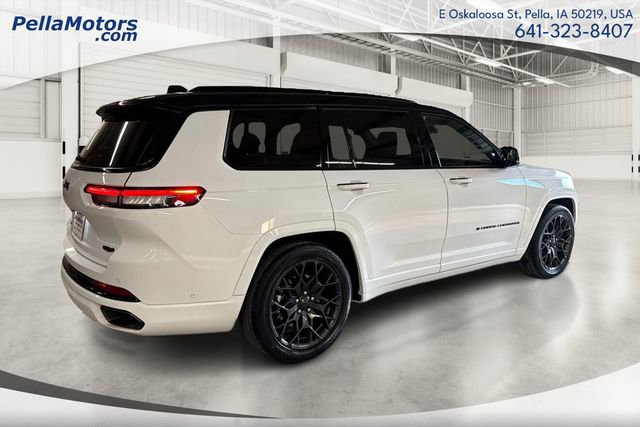 Used 2023 Jeep Grand Cherokee L Summit w/ Advanced Protech Group IV image 3
