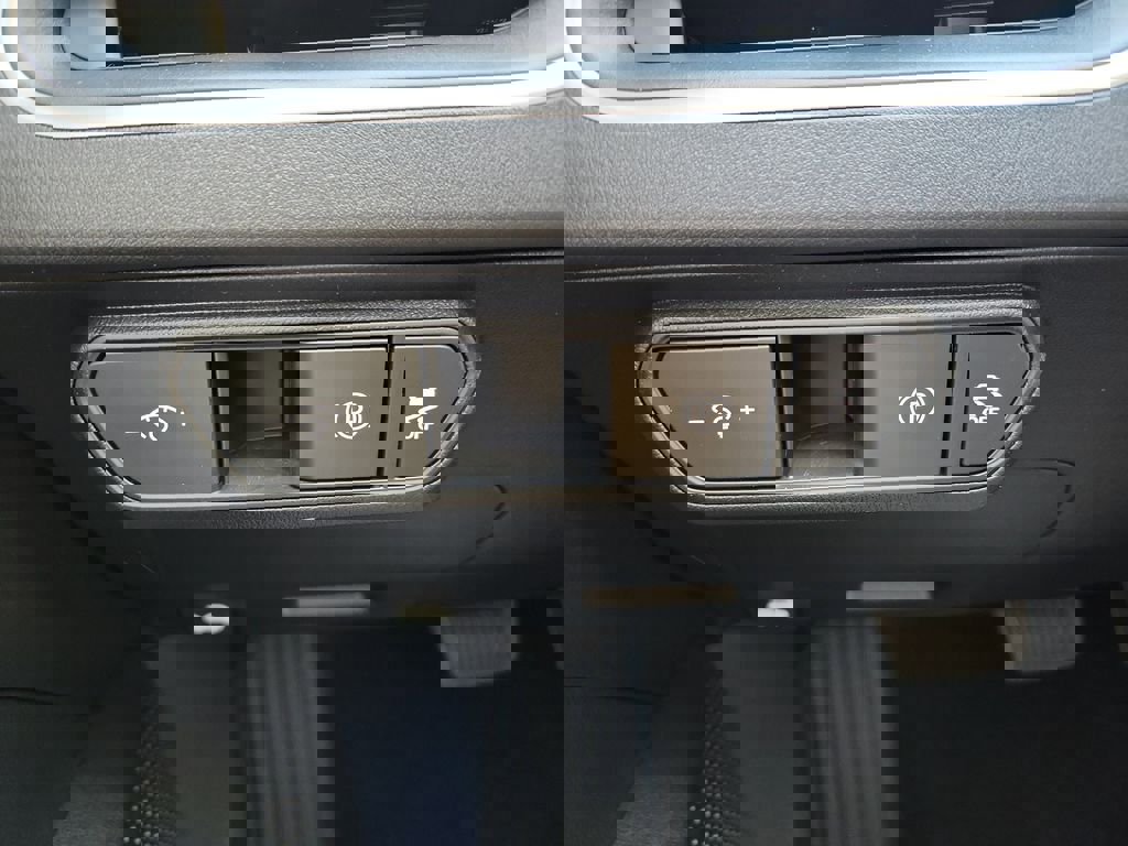 New 2026 Kia K4 LXS image 23