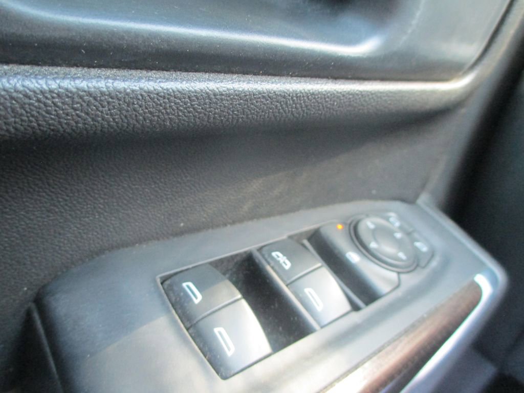 Used 2022 Chevrolet Silverado 3500 LT w/ Convenience Package image 24