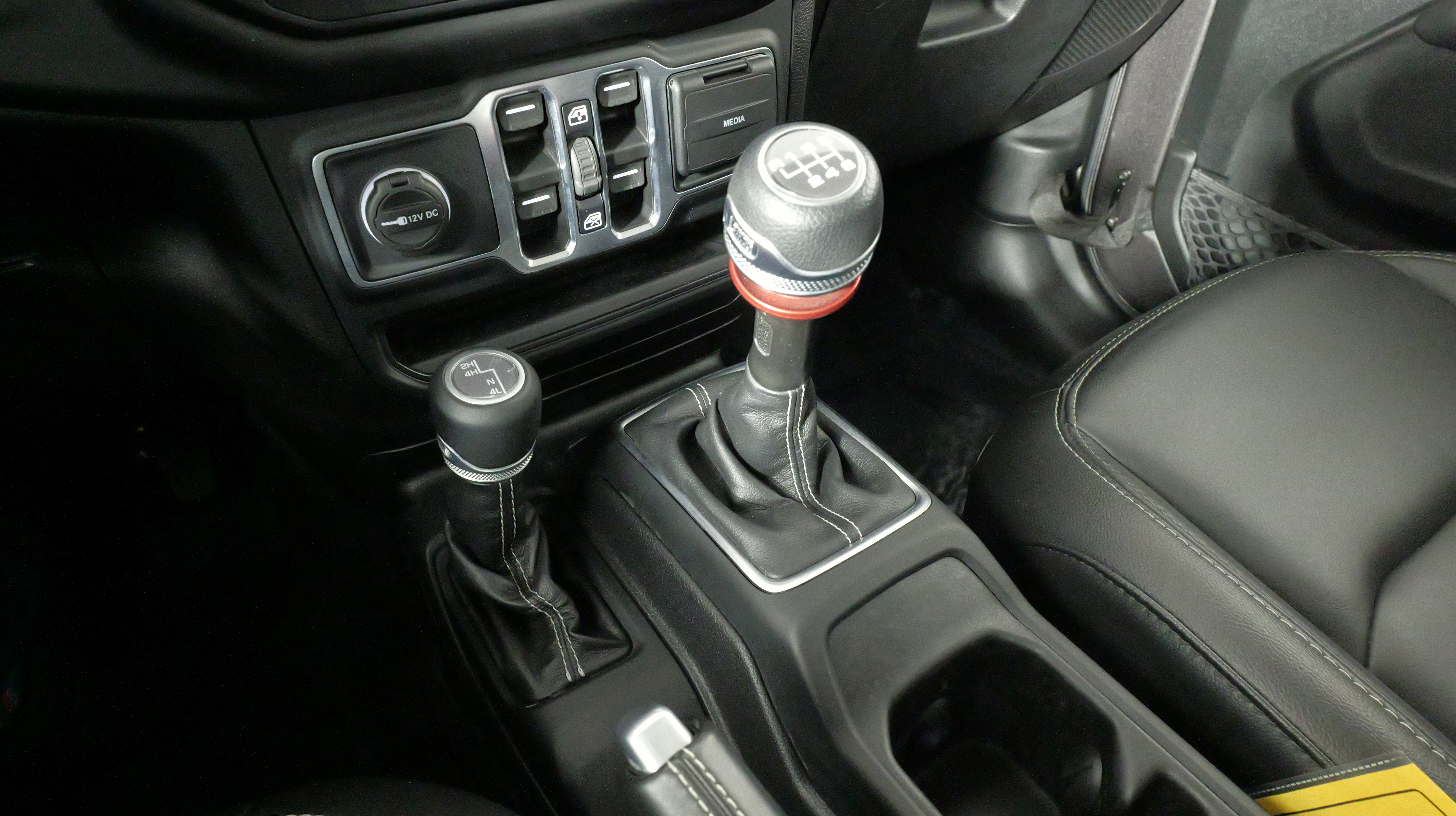 Used 2021 Jeep Wrangler Unlimited Sahara image 55