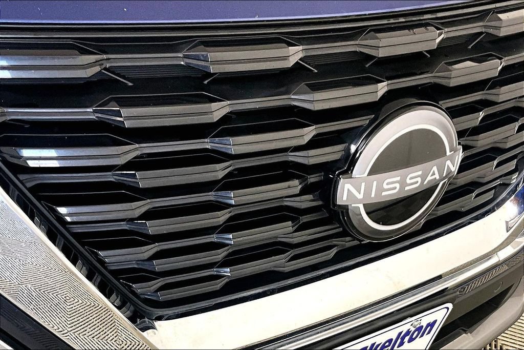 Used 2023 Nissan Rogue SL w/ SL Premium Package FWD image 30