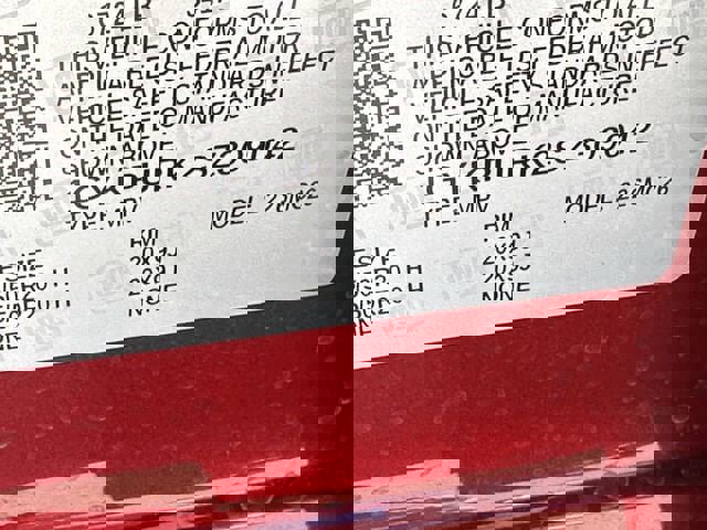 New 2025 Cadillac Lyriq Sport image 27