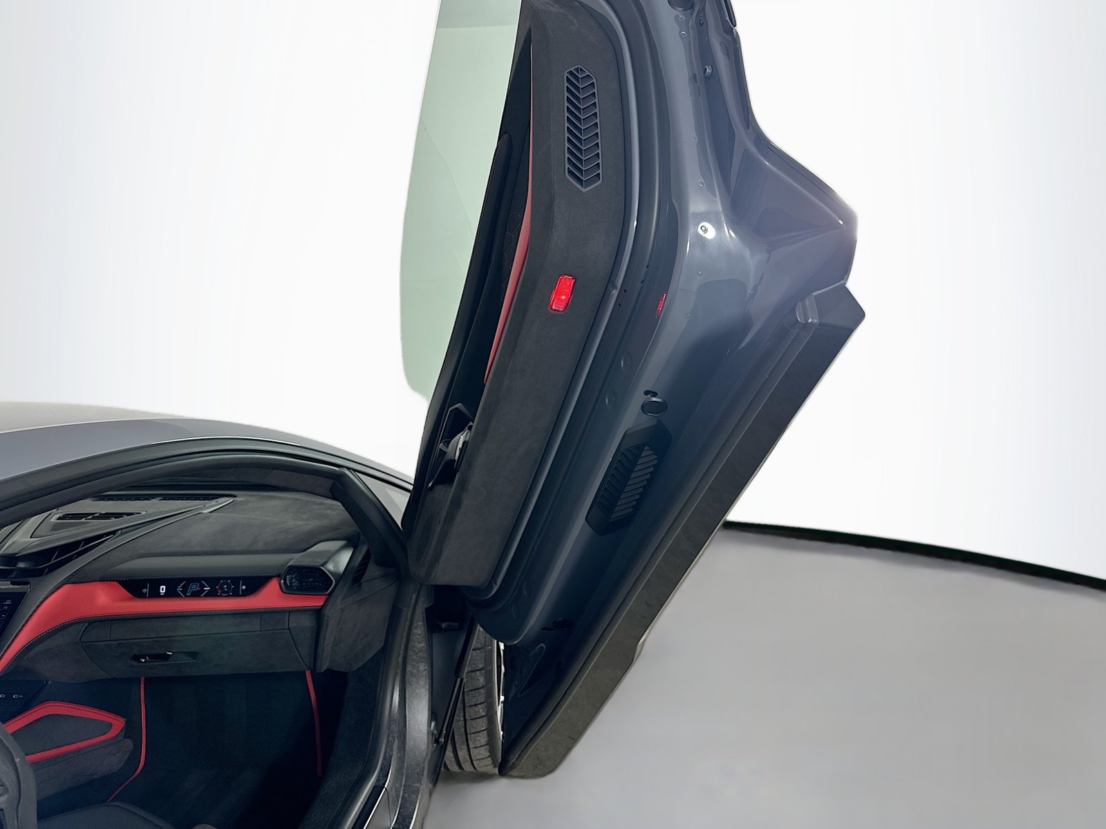 Used 2024 Lamborghini Revuelto AWD/4WD image 39