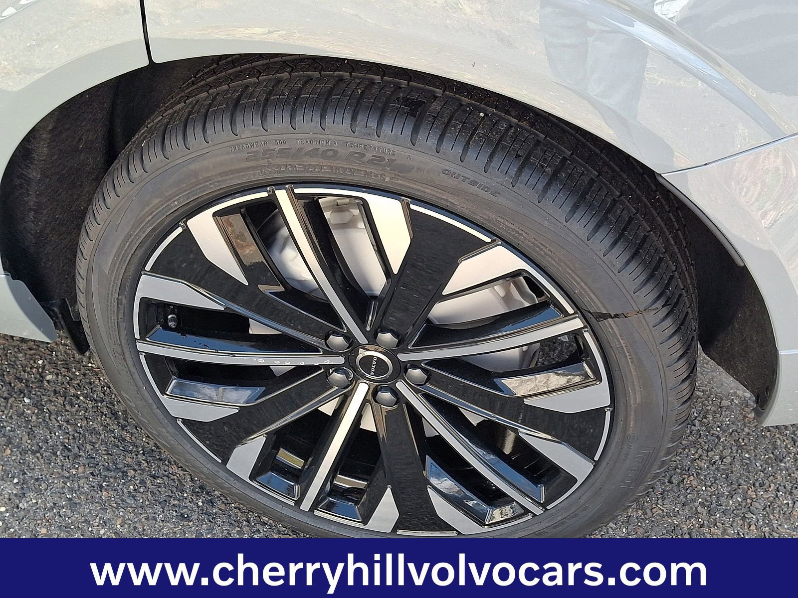 New 2026 Volvo XC60 T8 Ultra w/ Protection Package Premier image 6