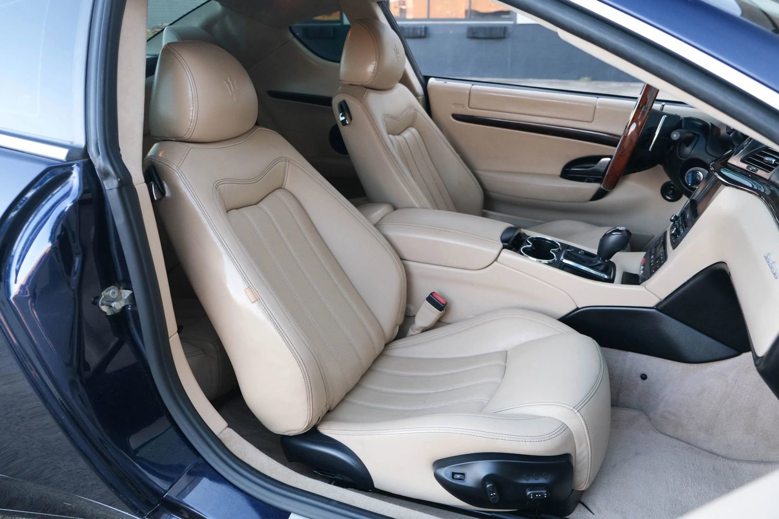 Used 2010 Maserati GranTurismo Coupe 2D image 26