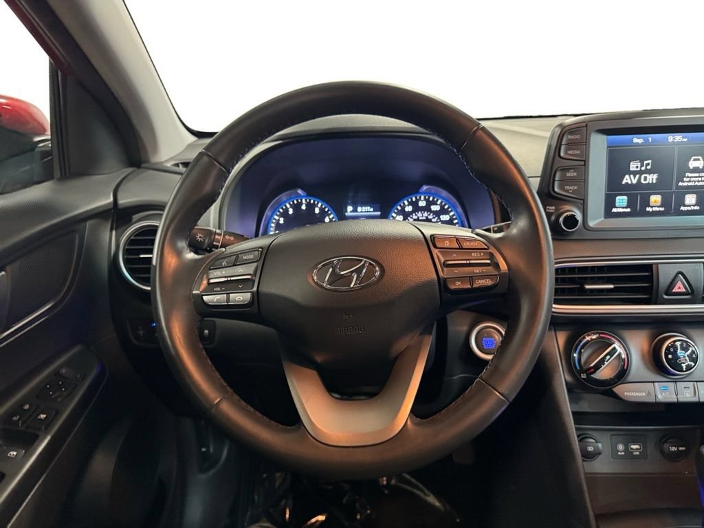 Used 2020 Hyundai Kona SEL AWD/4WD image 16