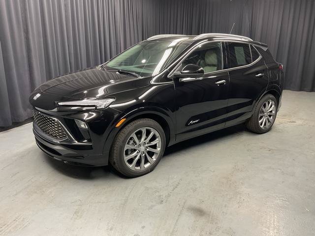 Used 2026 Buick Encore GX Avenir w/ Avenir Technology Package FWD image 3