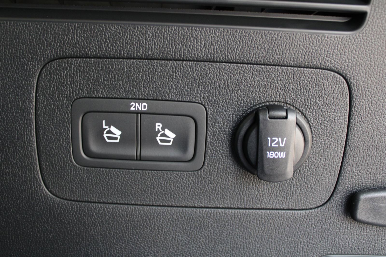 New 2026 Kia Sorento EX image 11