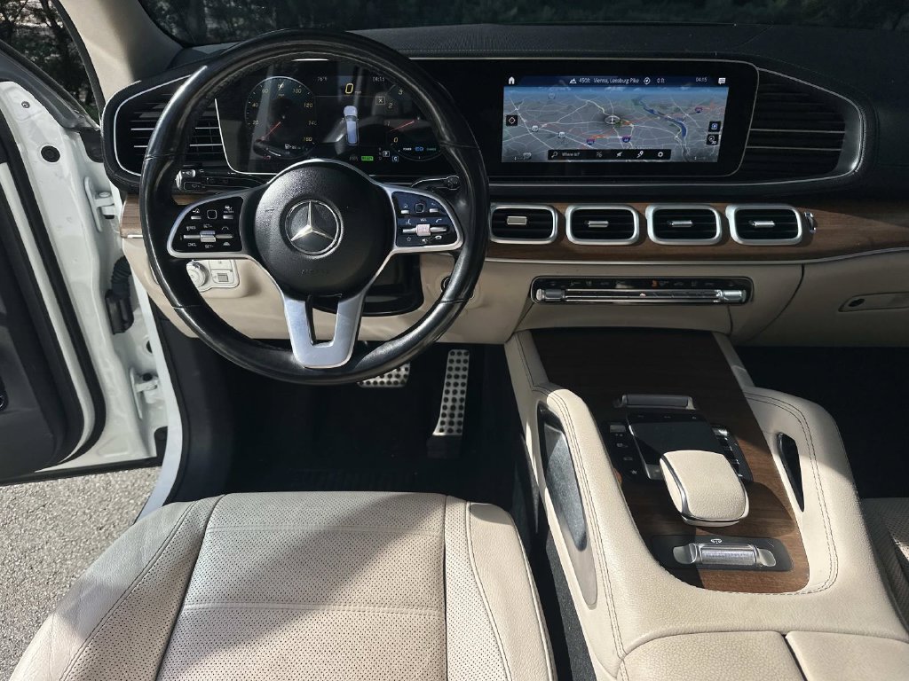 Used 2021 Mercedes-Benz GLS 580 4MATIC image 20