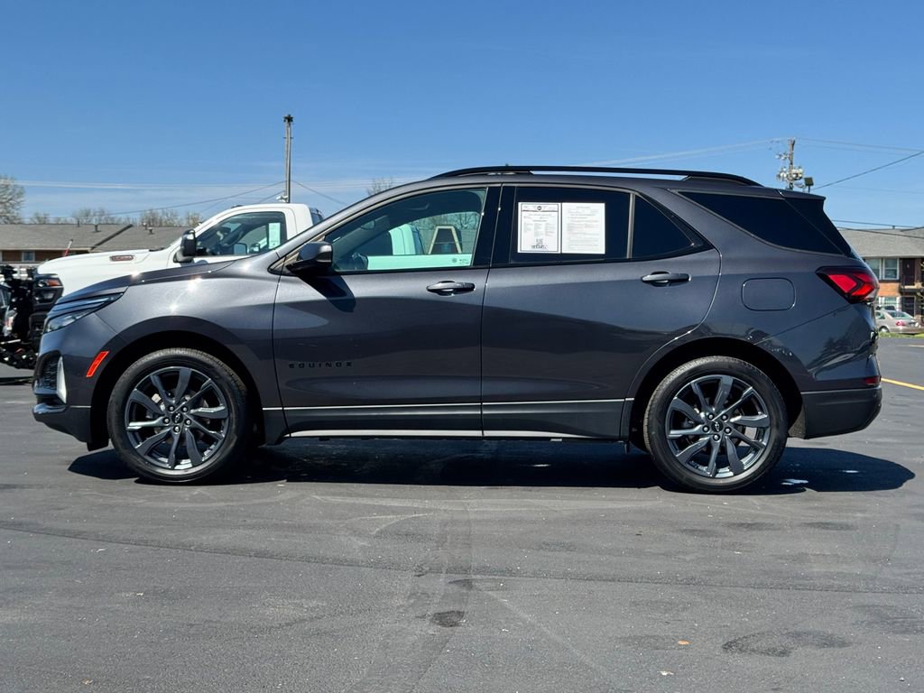 Used 2022 Chevrolet Equinox RS image 4