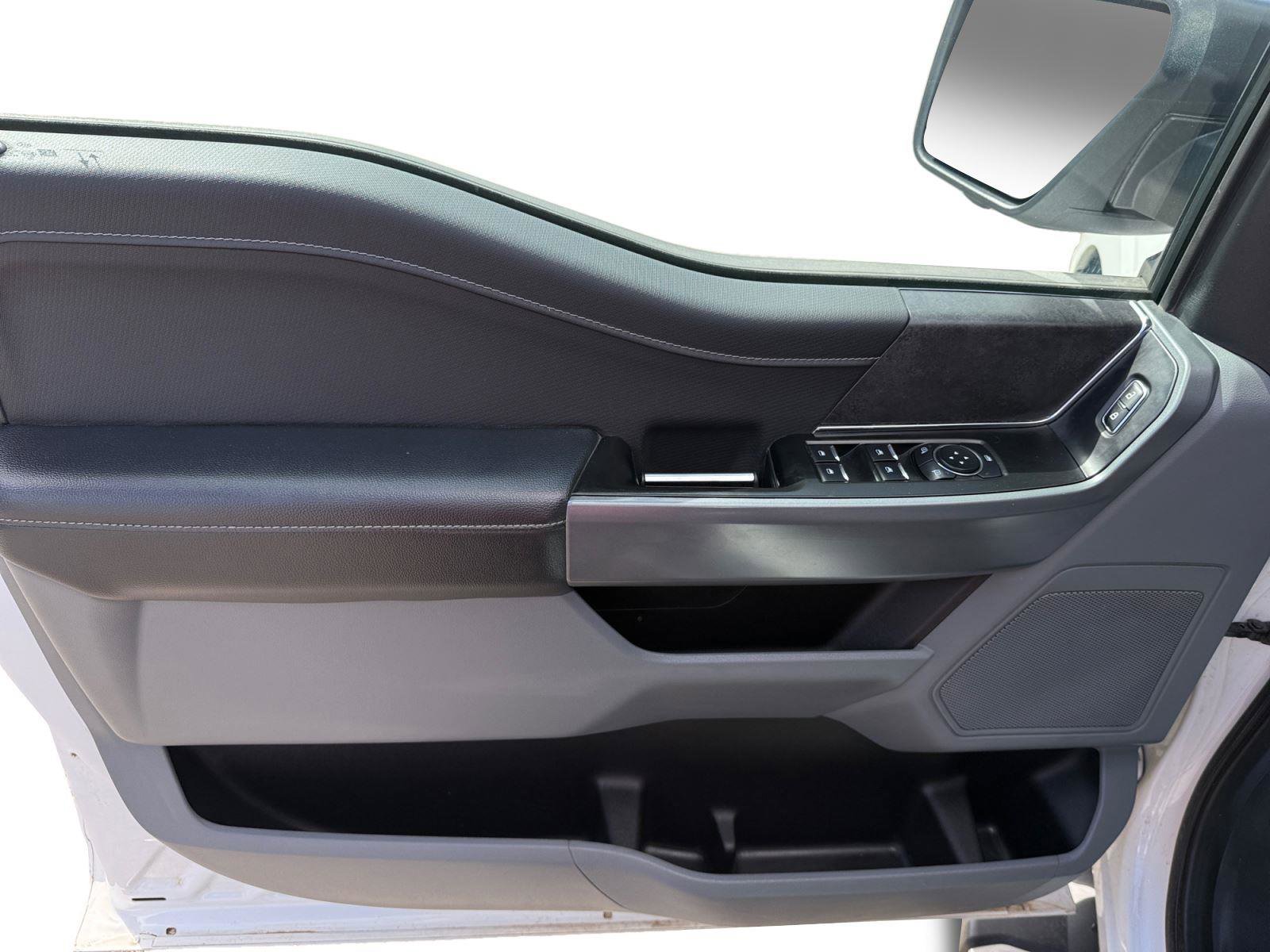 Used 2024 Ford F150 XLT w/ Tow/Haul Package image 9