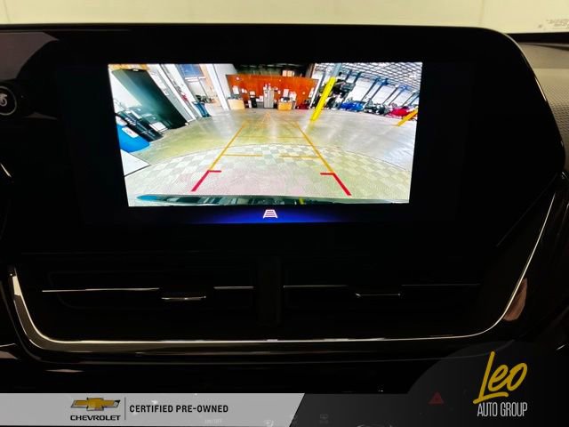 Used 2025 Chevrolet Trax RS w/ Driver Confidence Package FWD image 22
