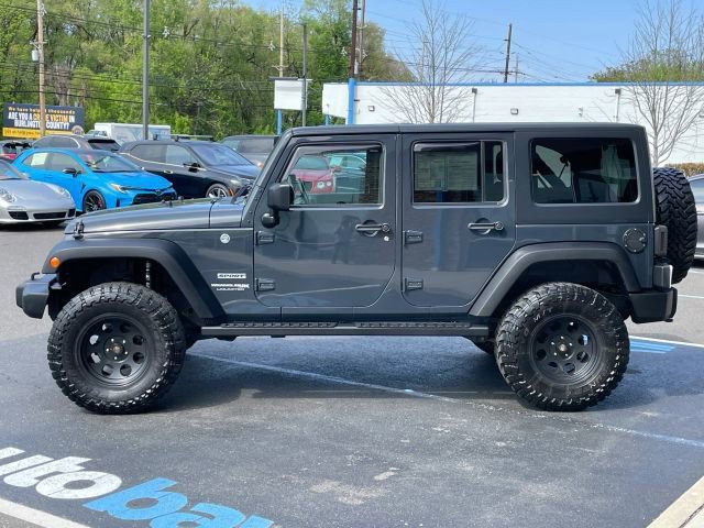 Used 2018 Jeep Wrangler Unlimited Sport S AWD/4WD image 14