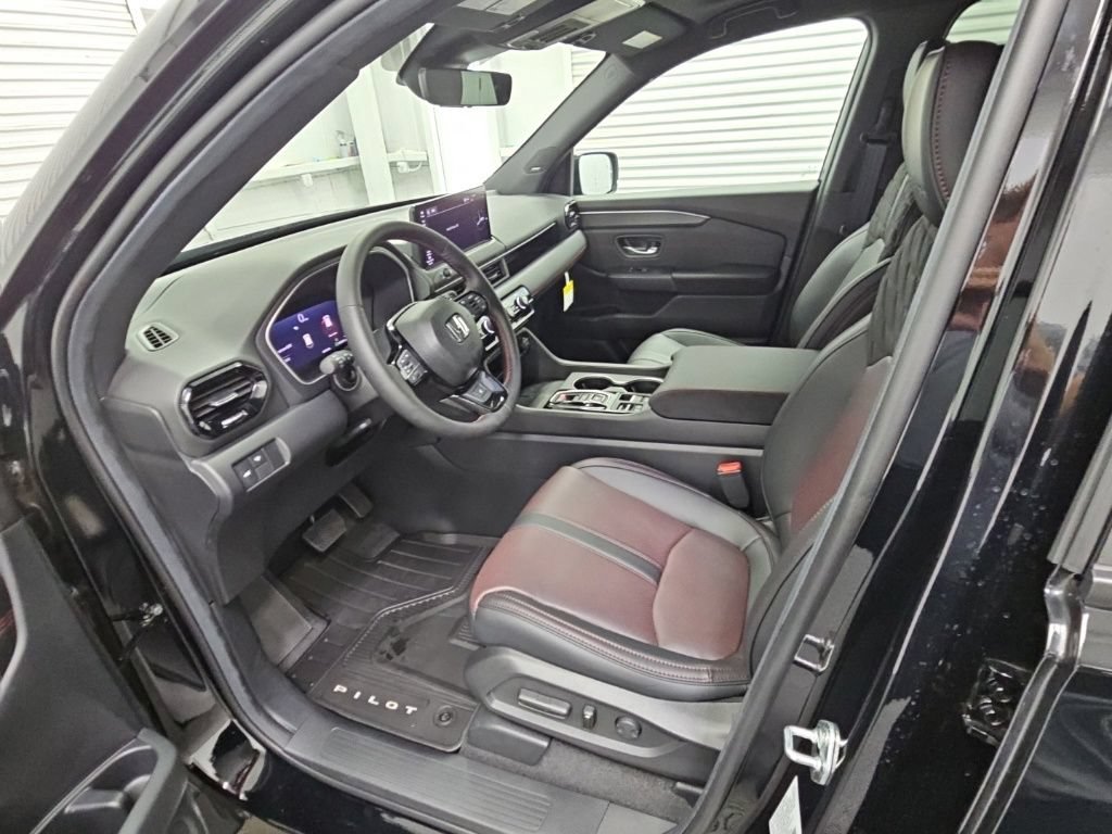 New 2026 Honda Pilot Black Edition image 10