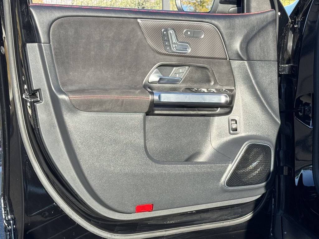 Certified 2025 Mercedes-Benz GLB 35 AMG 4MATIC image 19