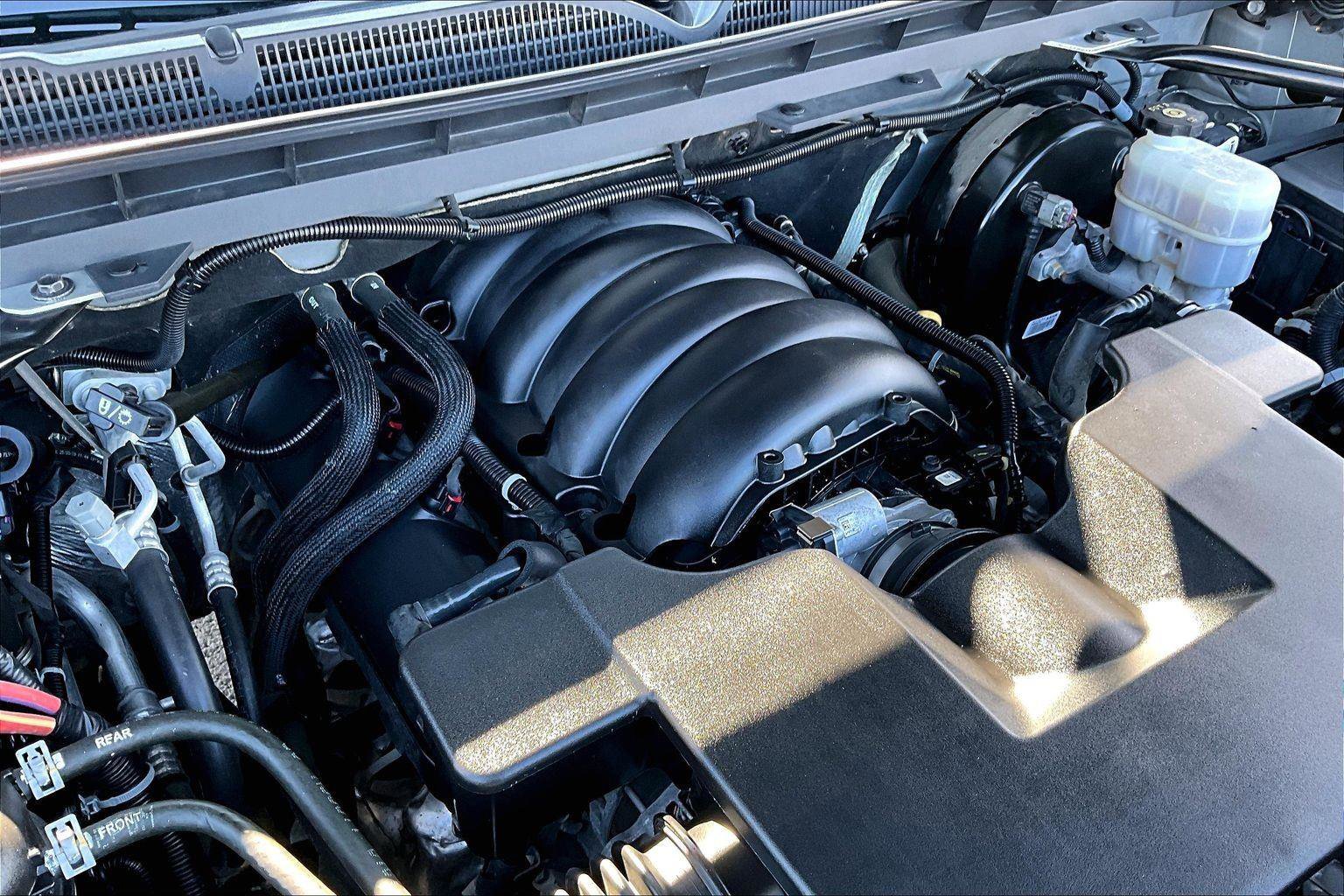 Used 2019 Chevrolet Silverado 1500 LT w/ All Star Edition image 35