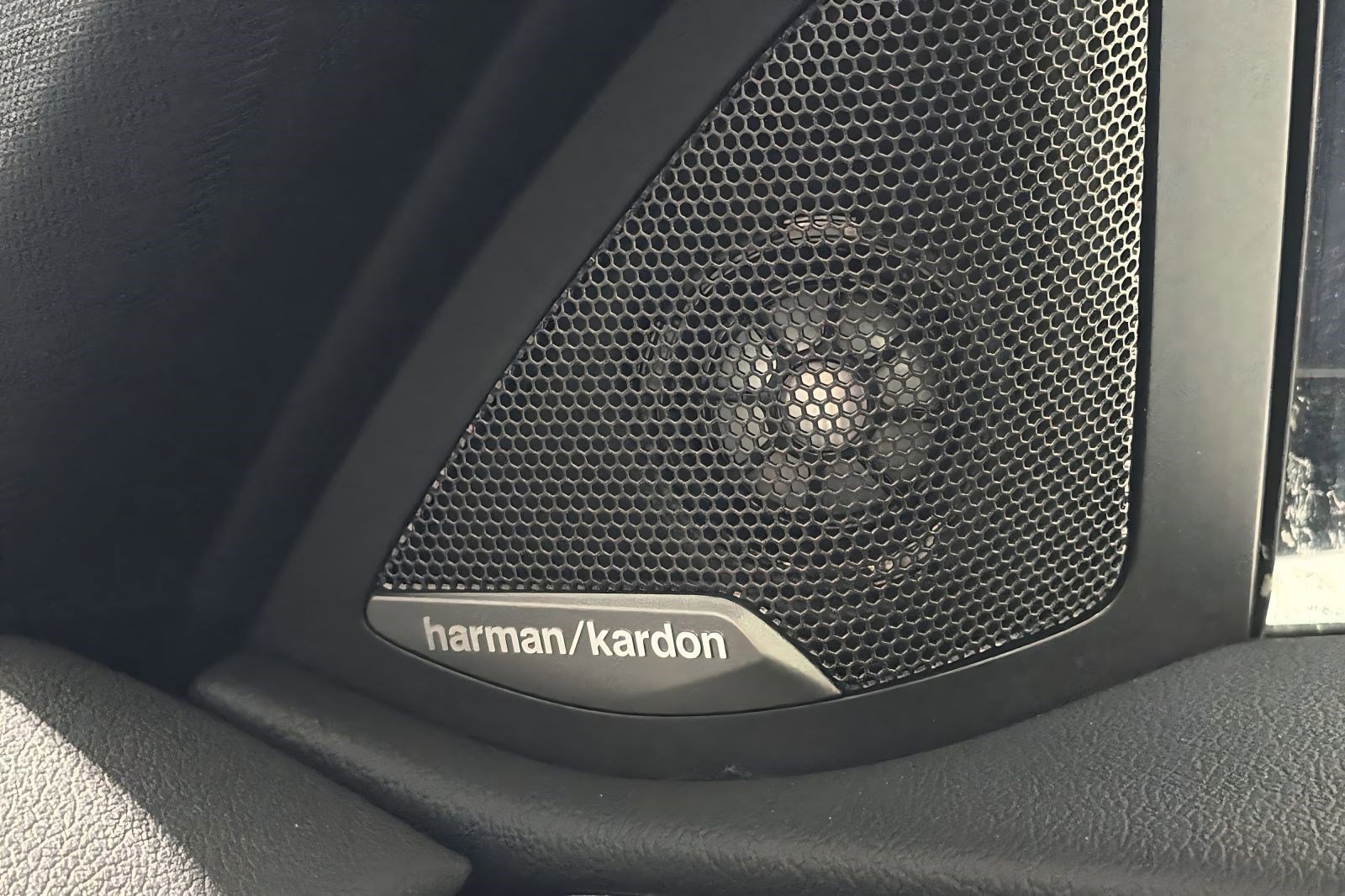 Used 2024 BMW M4 Competition image 24