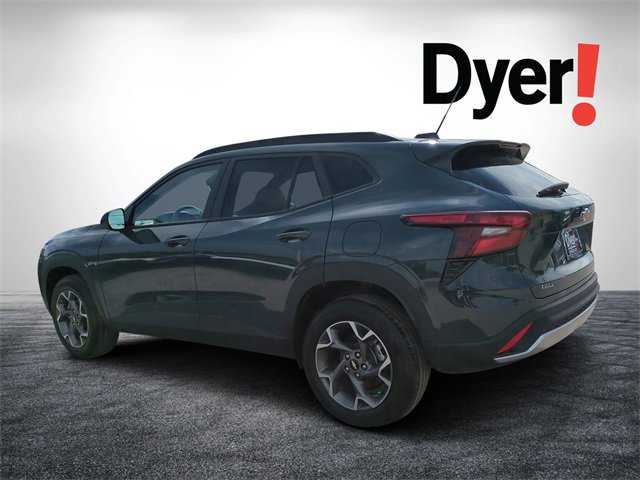 Certified 2025 Chevrolet Trax LT image 6