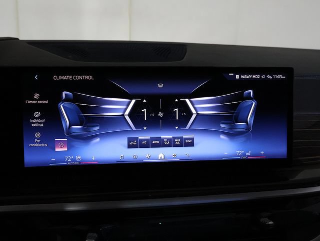 Used 2025 BMW X7 xDrive40i AWD/4WD image 22