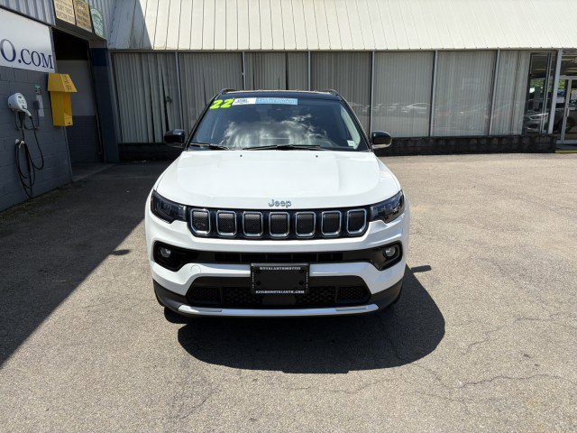 Used 2022 Jeep Compass Limited image 4