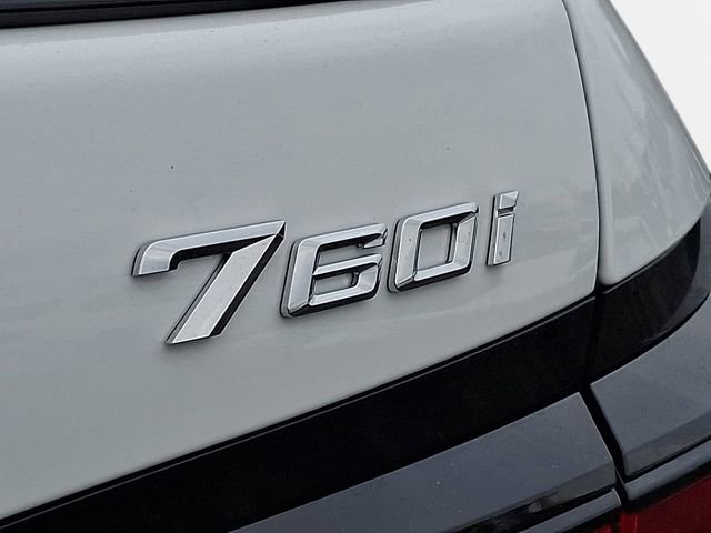 New 2026 BMW 760i xDrive w/ Premium Package image 21