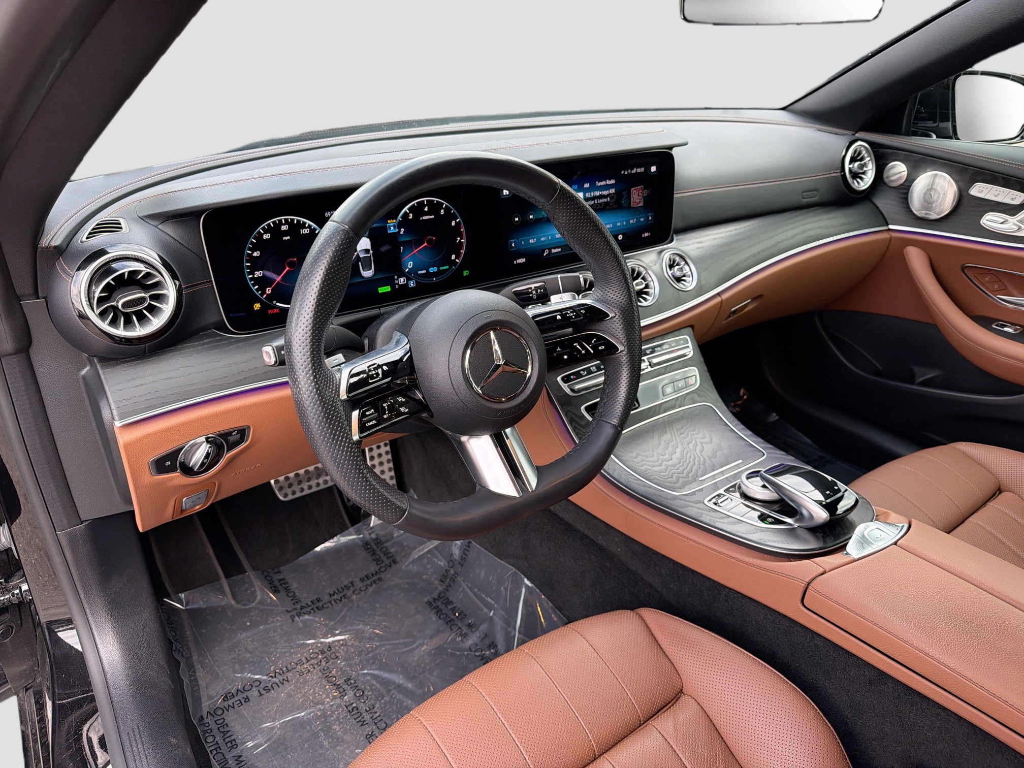 Used 2023 Mercedes-Benz E 450 Cabriolet image 25