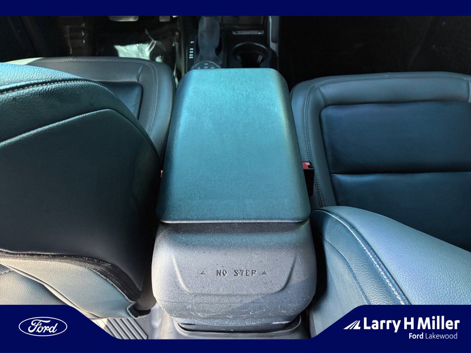 Used 2023 Ford Bronco Outer Banks w/ Sasquatch Package AWD/4WD image 15