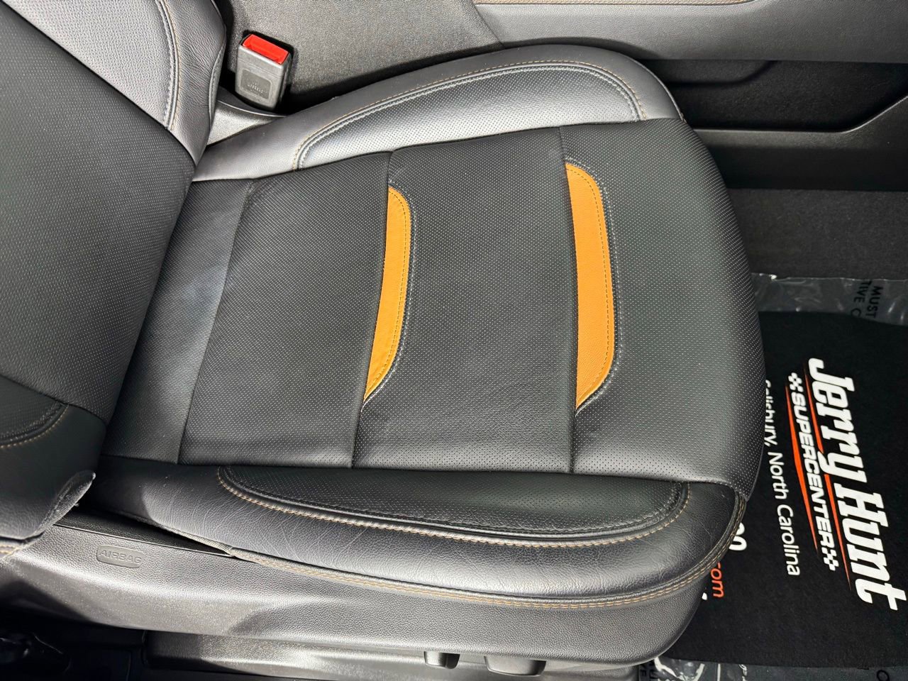 Used 2024 GMC Sierra 2500 AT4 w/ Technology Package image 33