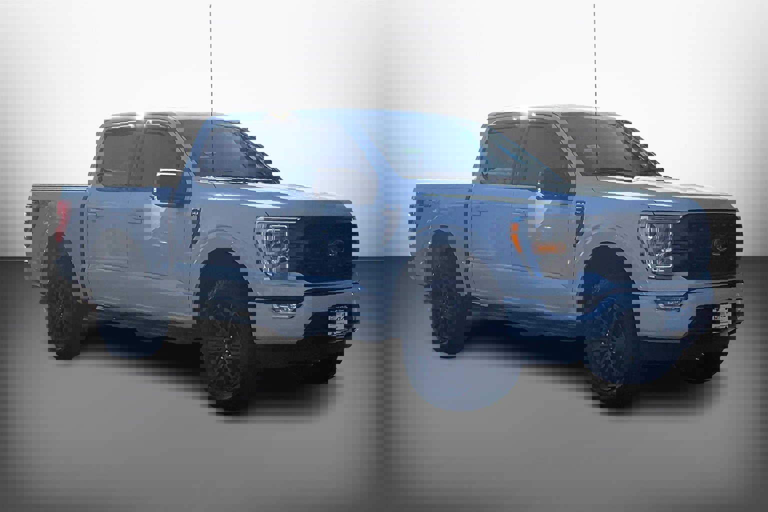 Used 2022 Ford F150 XLT w/ Equipment Group 302A High image 3