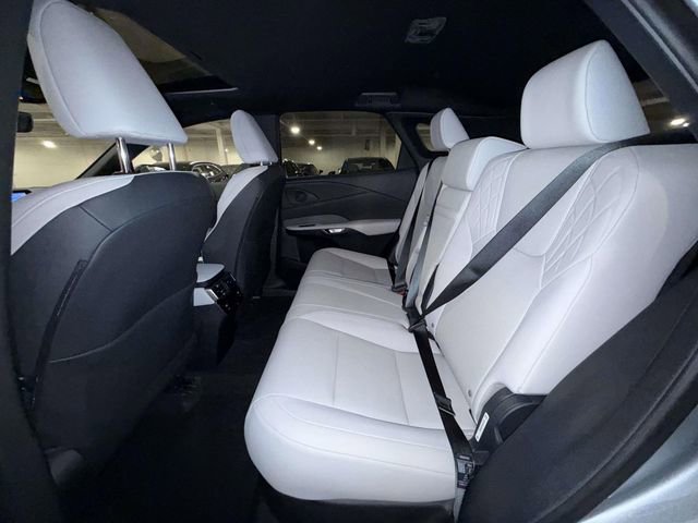 Used 2024 Lexus RX 350 Premium w/ Accessory Package (Z1) image 19