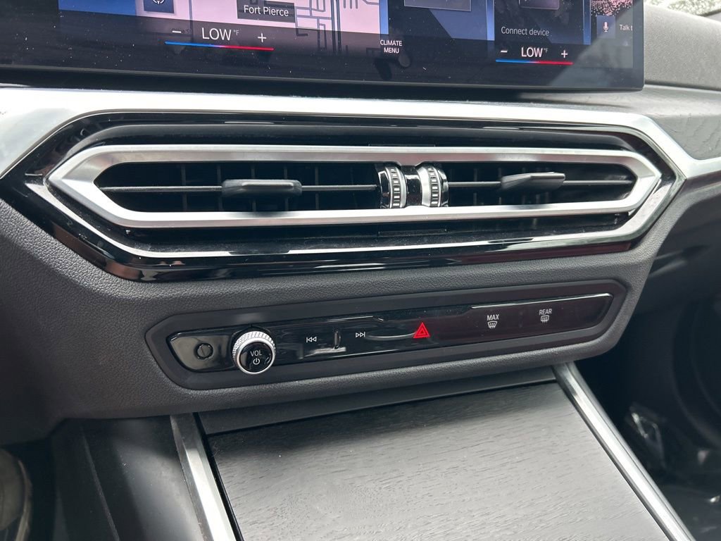 Used 2024 BMW 430i Convertible image 28