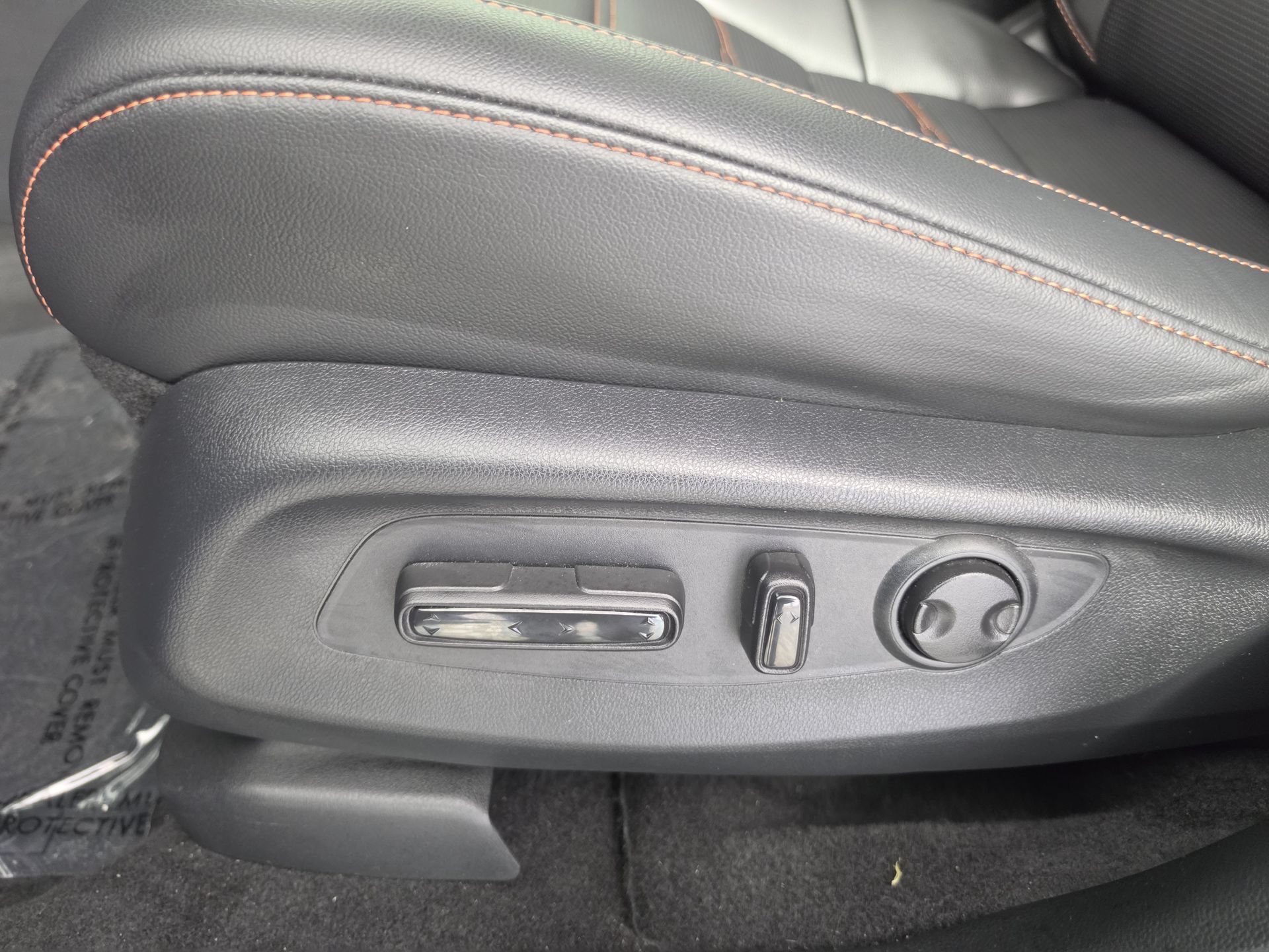 Used 2025 Honda CR-V Sport-L image 4