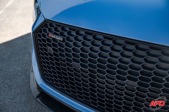 Used 2018 Audi R8 V10 w/ Premium Package image 21