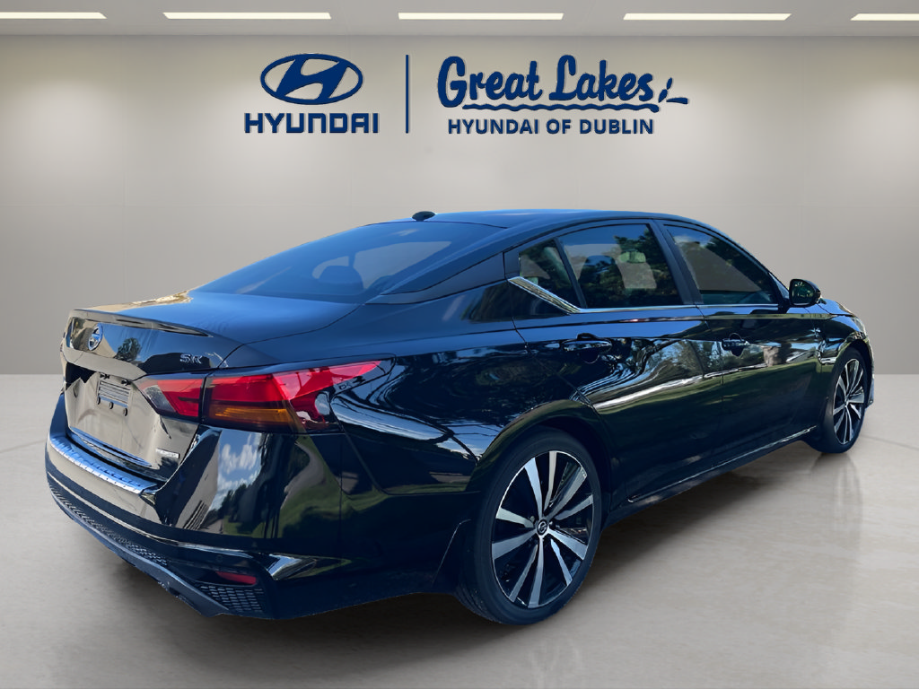 Used 2022 Nissan Altima 2.0 SR FWD image 4